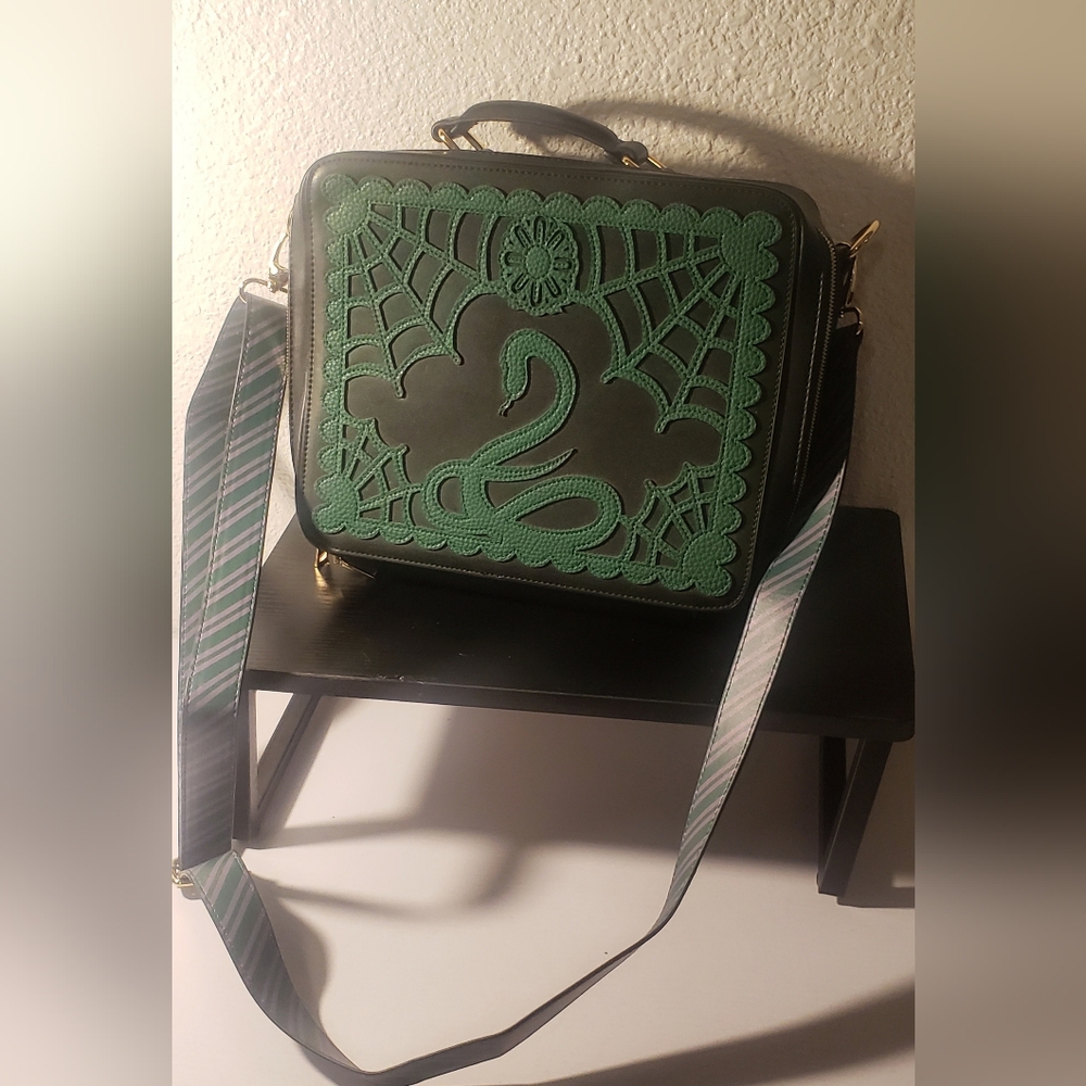 Backstitch Bruja SlytherinBag/Backpack